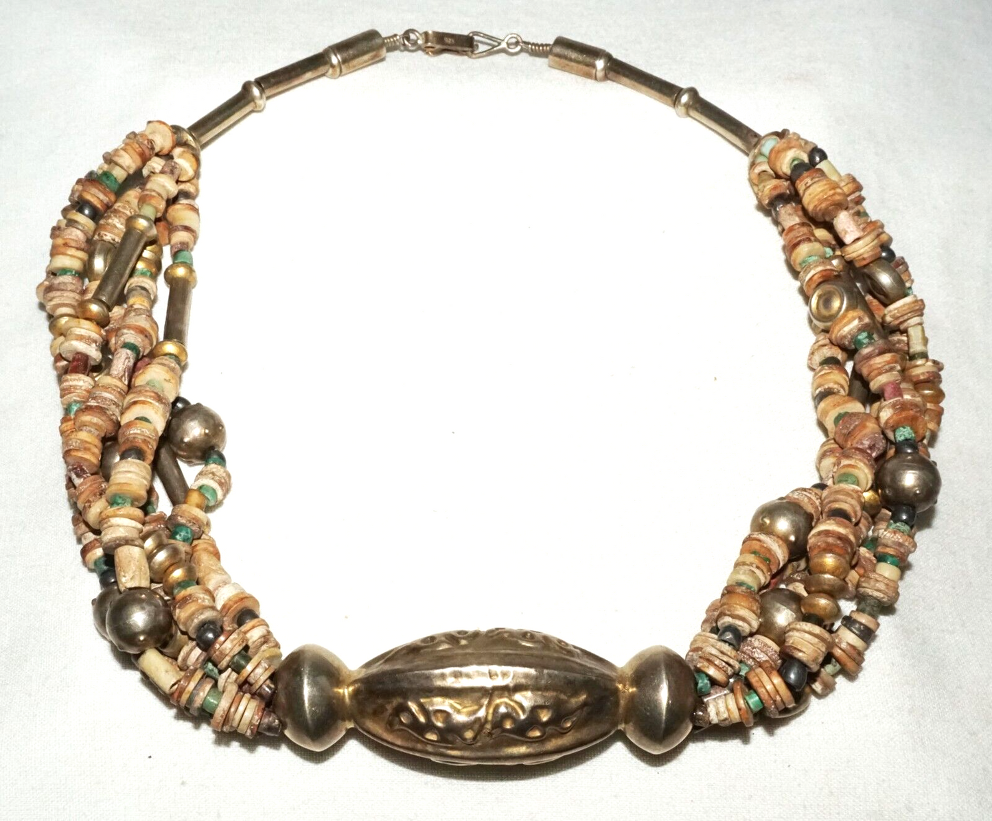 12C Peru Chimu Excavated Shell & Stone Bead Necklace w. Silver Clasp (DaJ)