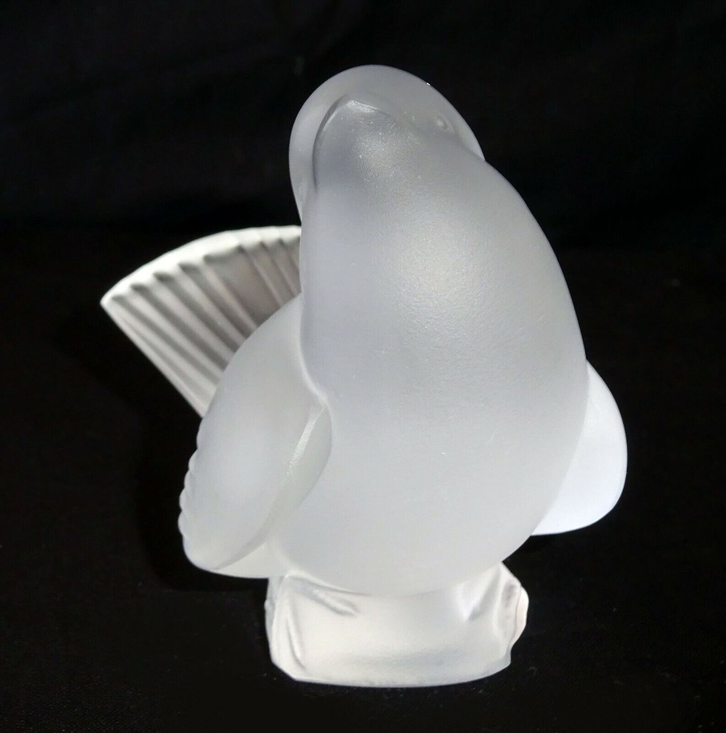 Vintage French Frosted Crystal Sparrow Bird Sculpture by Lalique (MeG)