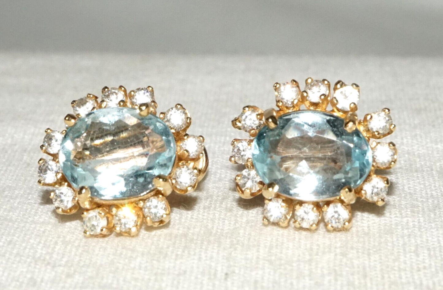 Vintage US 14k Yellow Earrings w. 2x Blue Topaz & 12x Cubic Zirconia (GoB)#13b