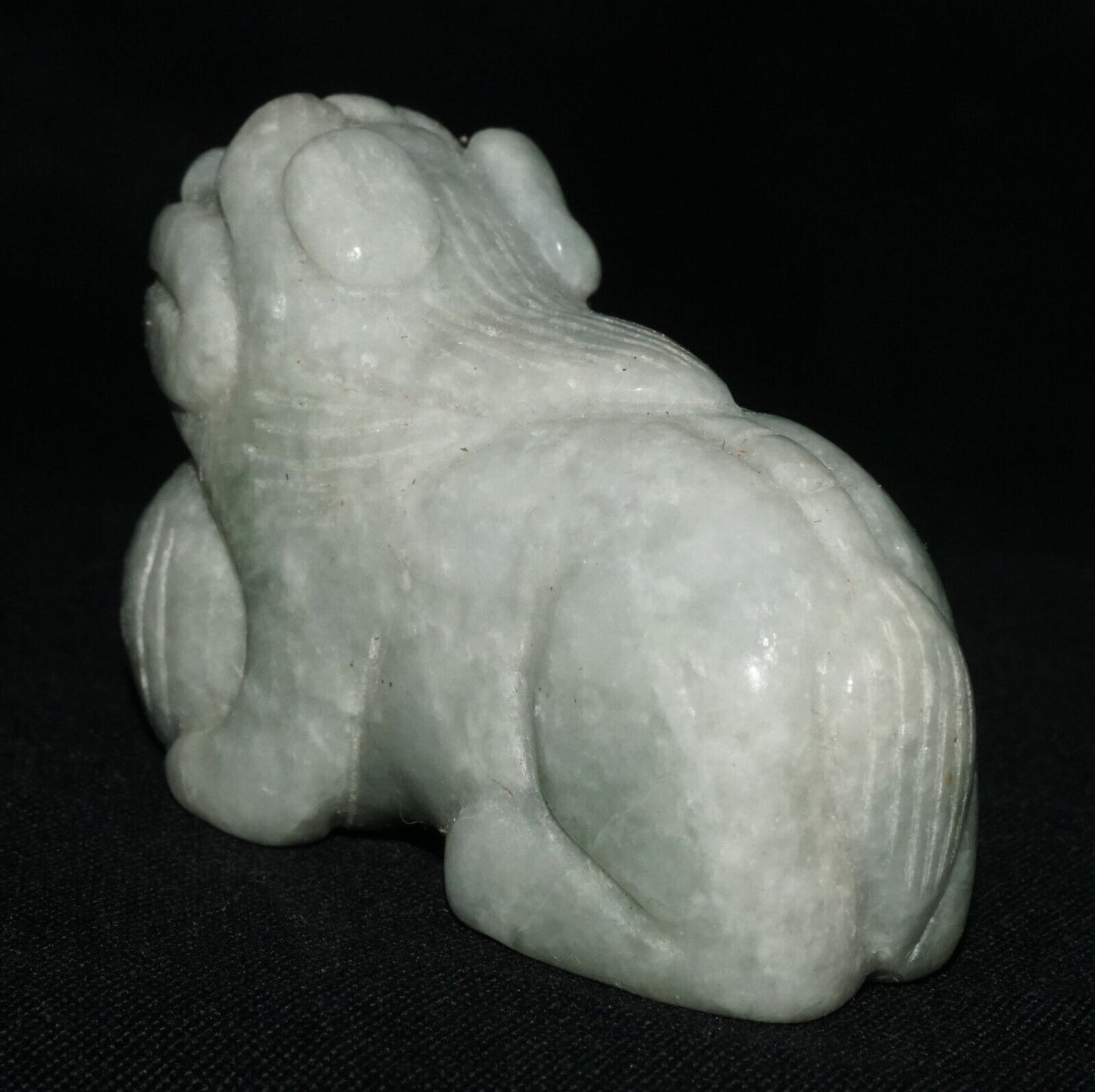 Vintage Chinese Jadeite Jade Carved Snuff Bottle w. Foo Dog & Ball (LeS) G17