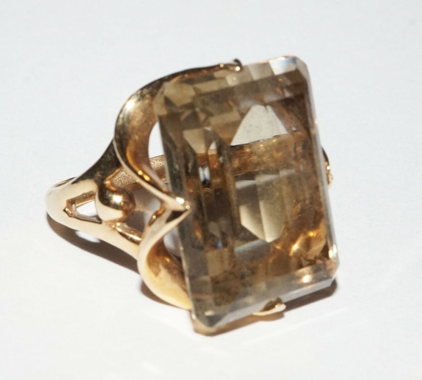 Vintage 14k Yellow Gold Ring Sz.6 w. Emerald cut Smoky Quartz (NaD)#1b