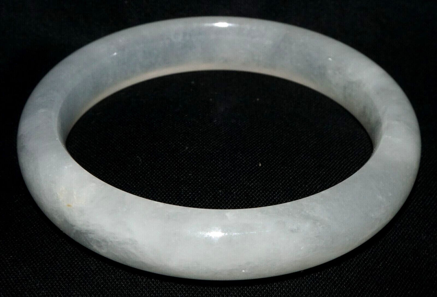 Vintage Chinese Semi Translucent White Jadeite Jade Bangle Bracelet (LeS) G11