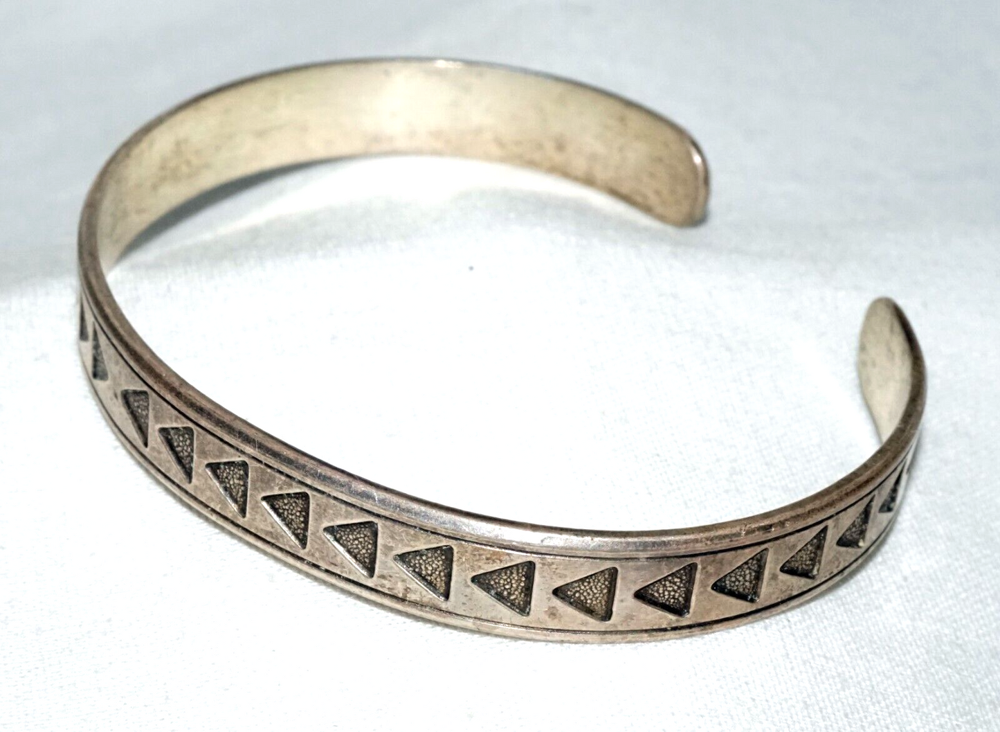 Vintage South Wester Sterling Silver Bracelet w. Arrow Motifs (LeS)L24