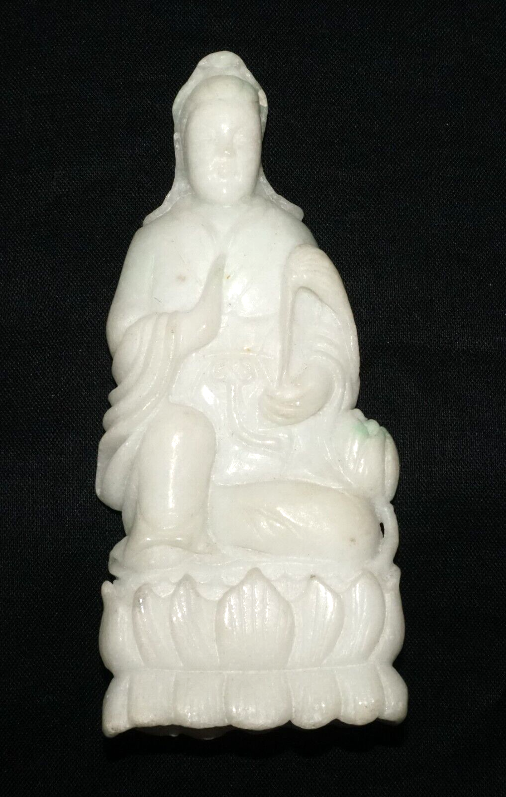 Vintage Chinese White Jadeite Jade Kwan Yin on a Lotus Base (Les)L21