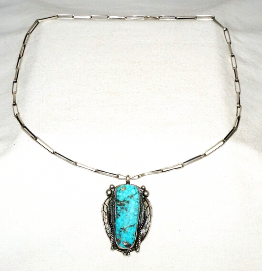 Vintage S.W. US Sterling Silver Necklace & Pendant set w. Turquoise Accent (BeM)