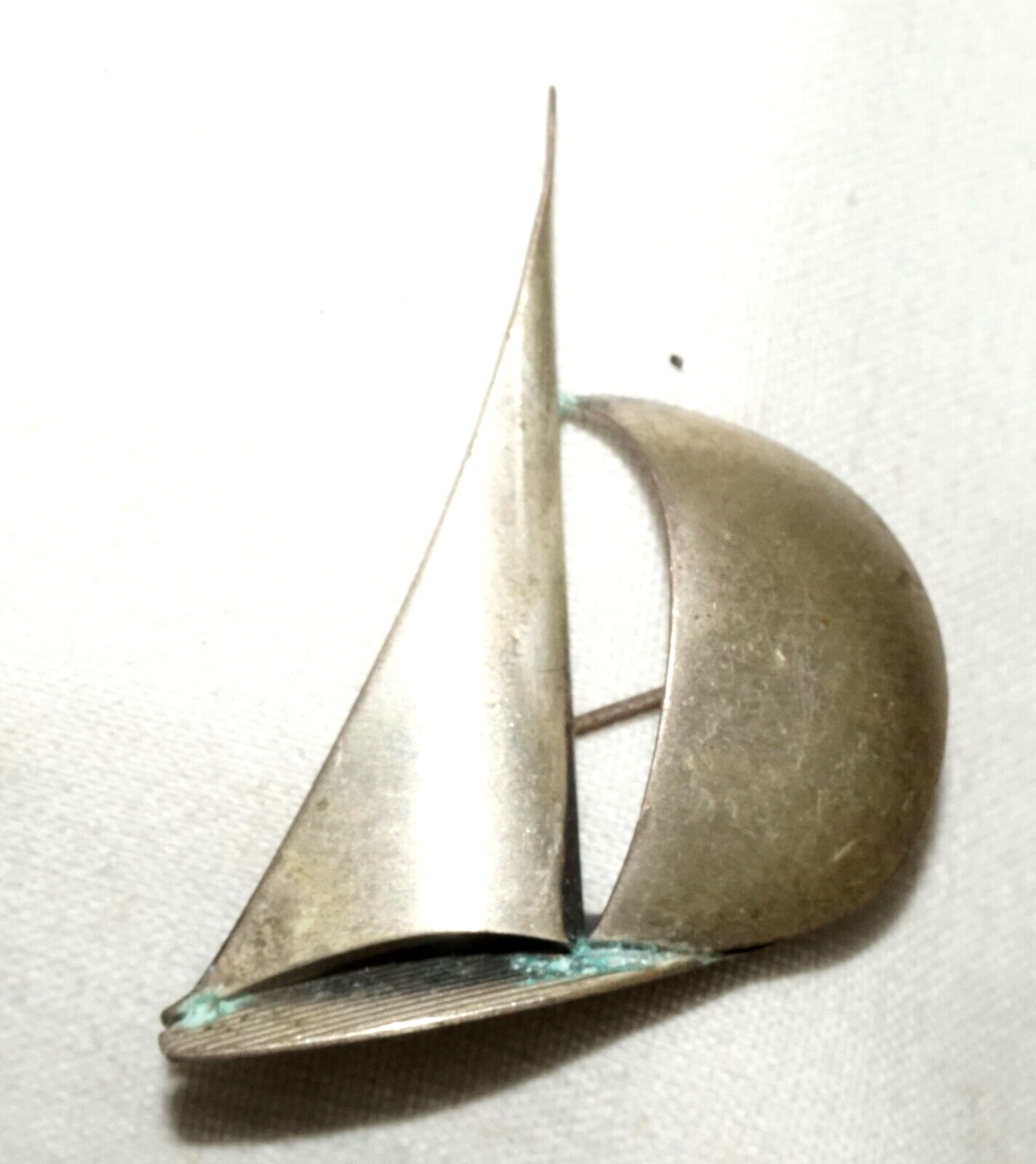 Vintage US Modernist Sterling Silver Brooch Pin w. Sailboat Motif by Beau (TuD)