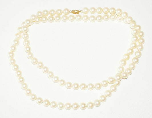 Vintage Single Strand Pearl Necklace w. 14k Yellow Gold Pierced Clasp (TaE)#55