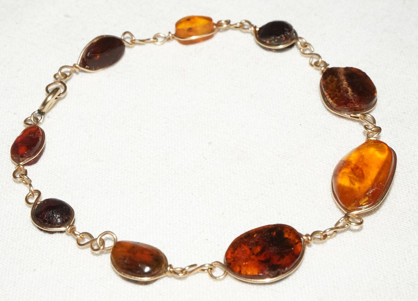 Vintage Gold Plated Link Bracelet w. 9x Wire Mounted Amber Accents (KoS) L15