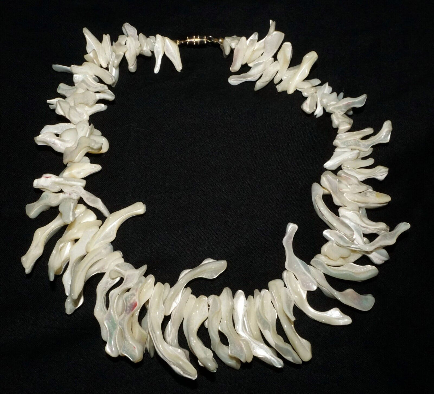 Vintage Chopped Shell or Mother of Pearl Abstract Bead Necklace w. Clasp (ShI)