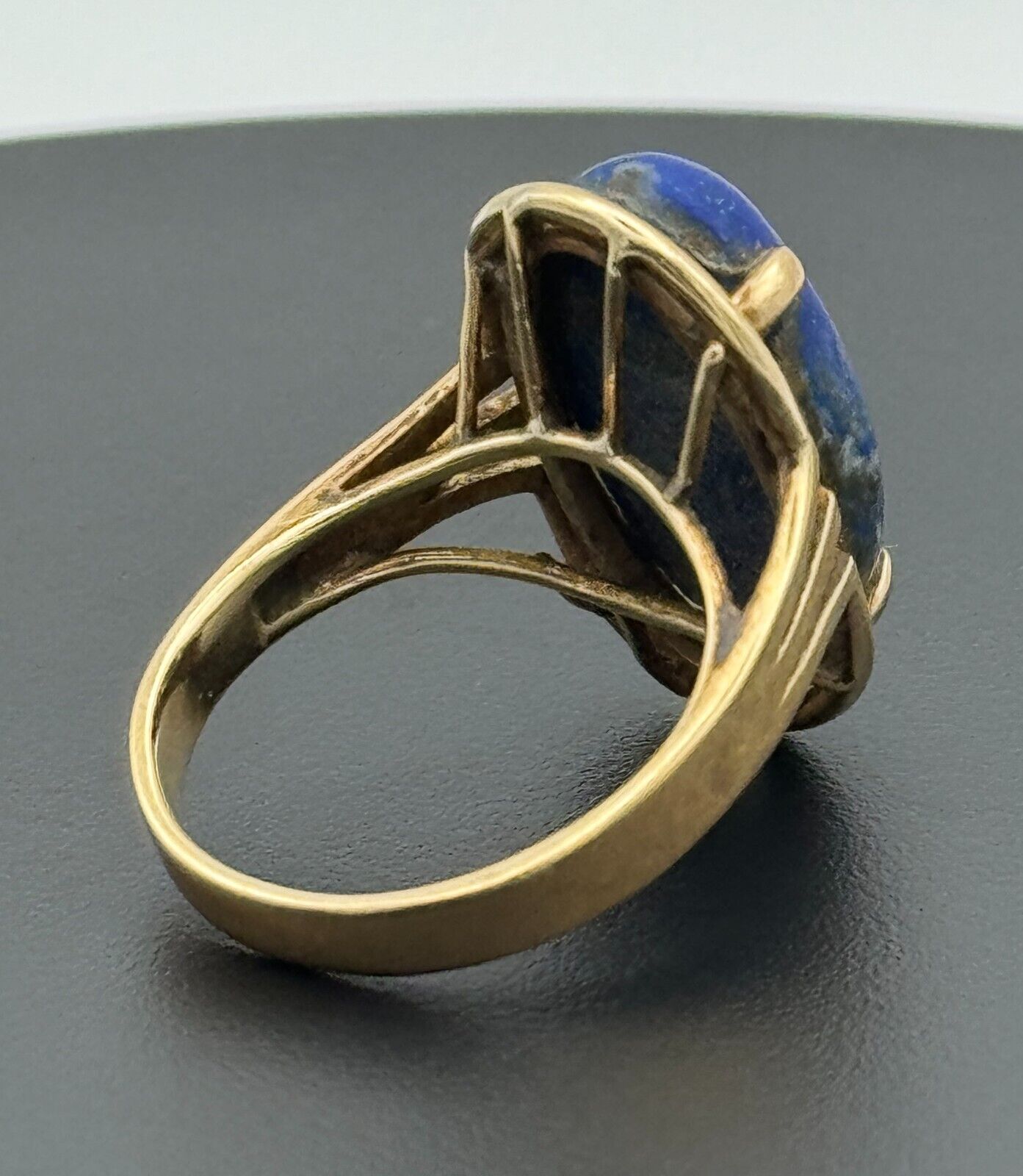 Vintage 14k Yellow Gold Ring Sz. 8.25 Lapiz Lazuli Cabochon (McC)