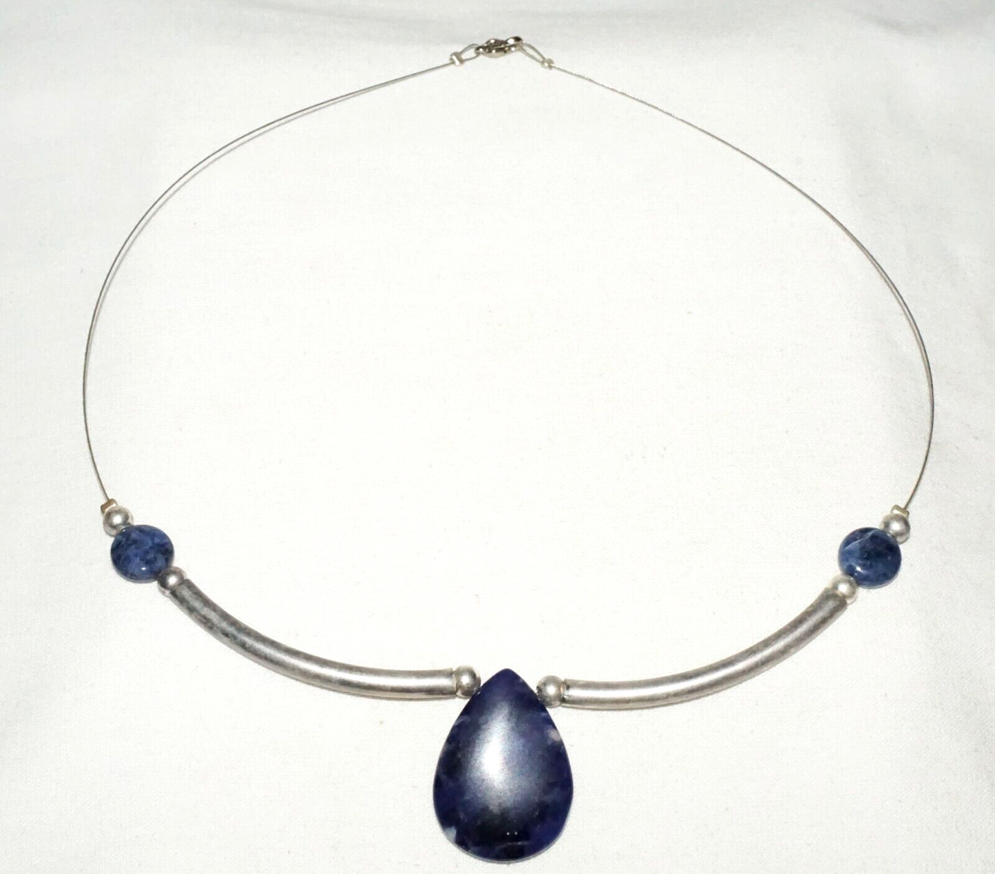 Vintage US Silver Necklace w. 3x Sodalite Bead Accents (KiL)