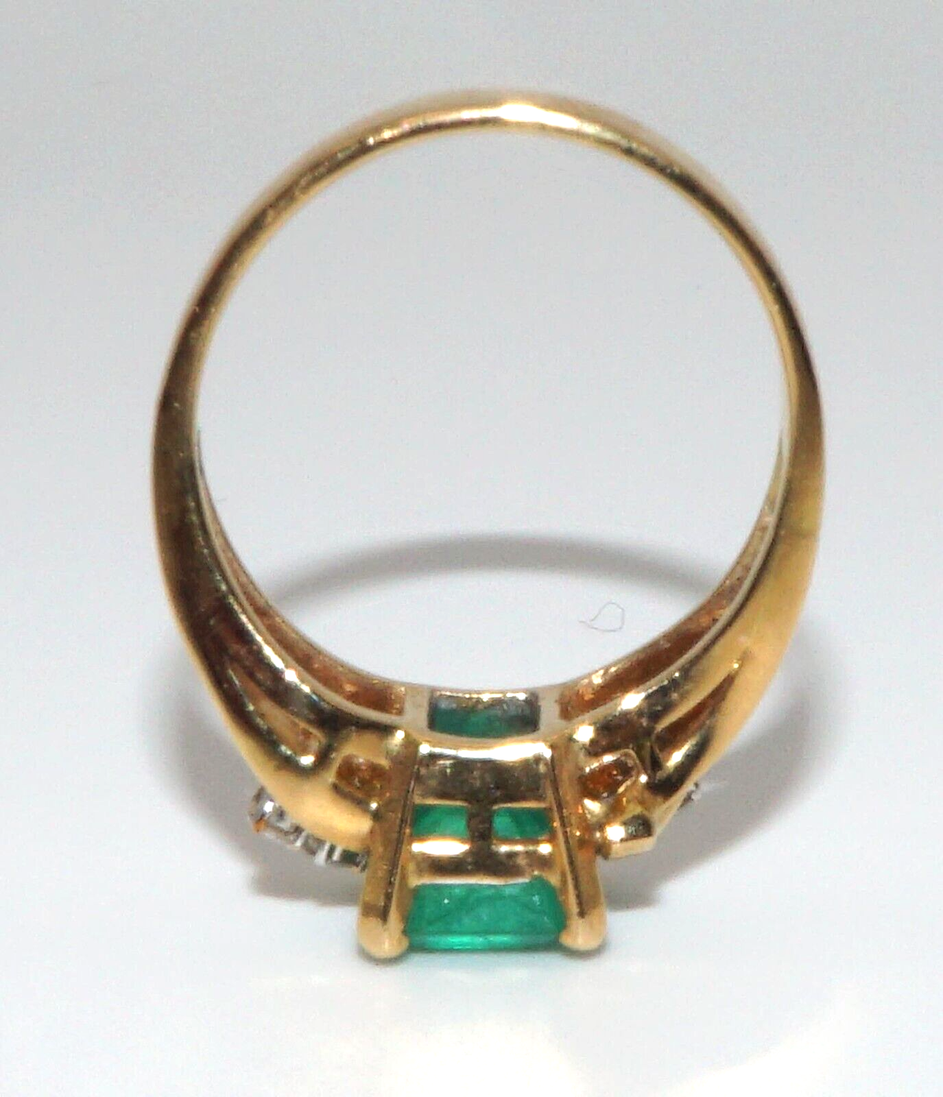 Vintage 18k Yellow Gold Prong Set Emerald & Diamond Ring Sz. 7.25 (ArS)