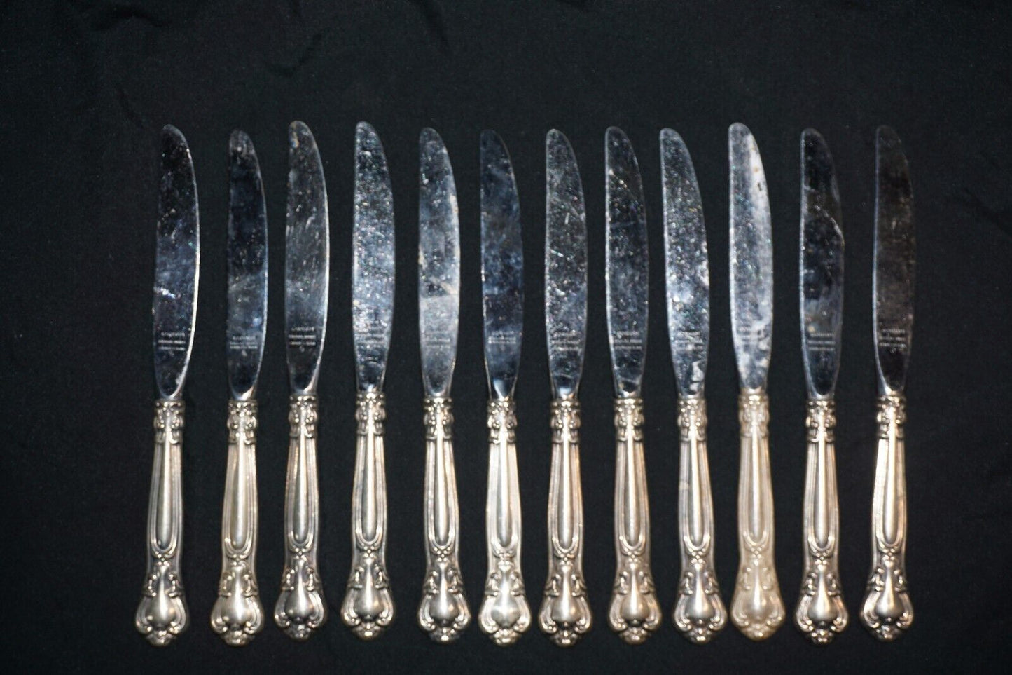 12Pc American Sterling Silver Dinner Knives 9 1/8"- Gorham Chantilly 1895 (ChB)