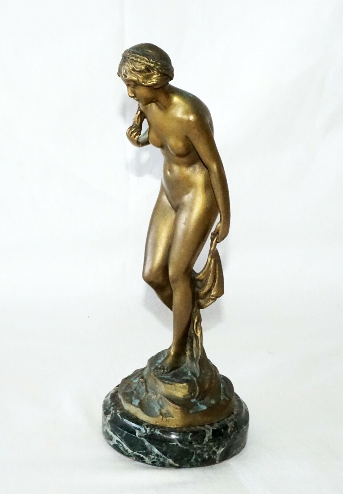 1900 German Bronze Sculpture Die Badende The Bather by Ludwig Eisenberger (ScI)