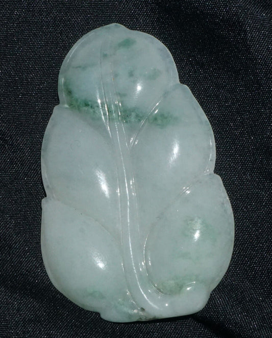 Modern Chinese White & Green Jadeite Jade Leaf Motif Carved Pendant (---)