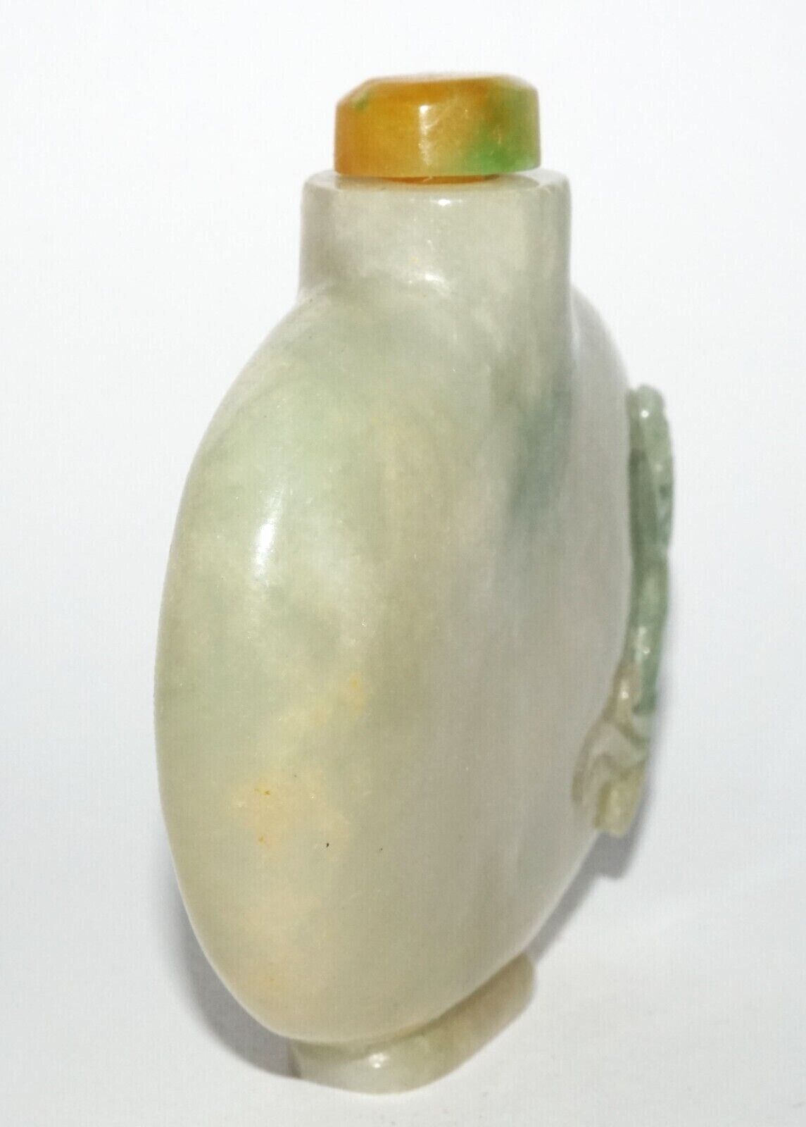 Vintage Chinese Semi Translucent Jadeite Jade Carved Snuff Bottle (LeS) G12