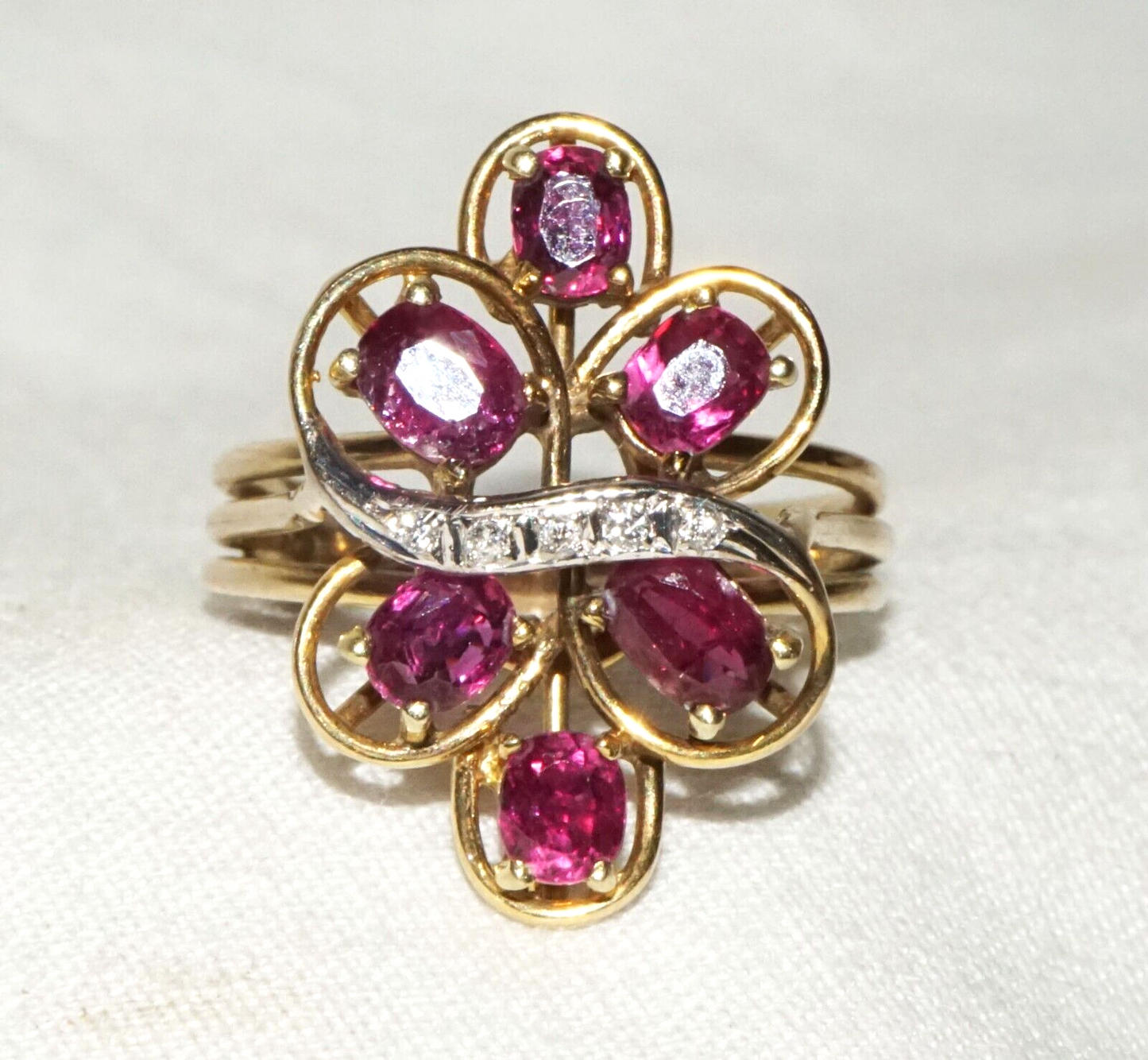 Vintage 14k Yellow Gold Ring Sz.7.5 set w. 6x Rubies & 5x Diamonds (GoB) #5