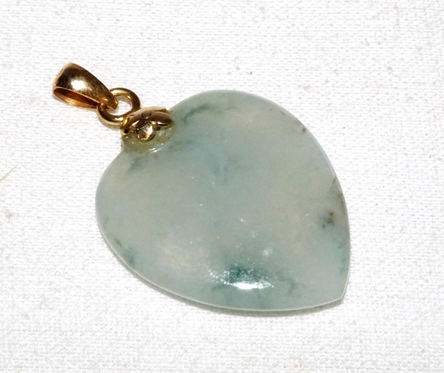 Vintage Chinese 14k Yellow Gold Translucent Jadeite Jade Heart Pendant (InS)L6