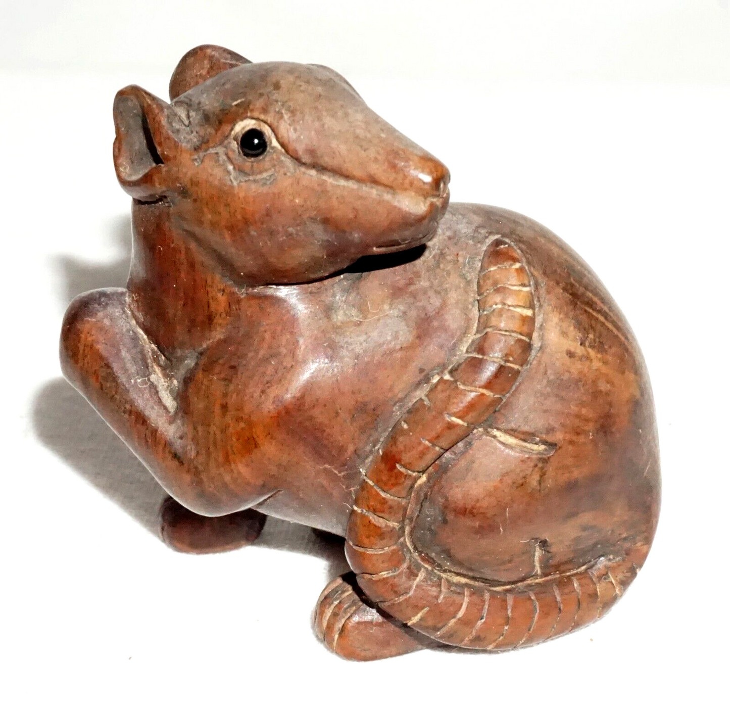 Vintage Japanese Carved Dark Wood Netsuke Rat Motif (FeH