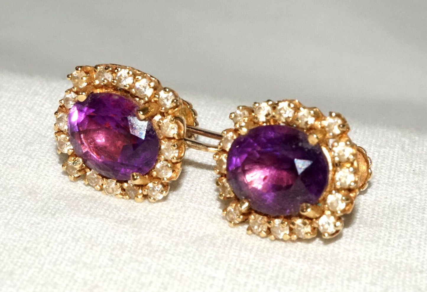 Vintage US 14k Yellow Earrings w. 2x Amethysts & 32x Cubic Zirconia (GoB)#12b