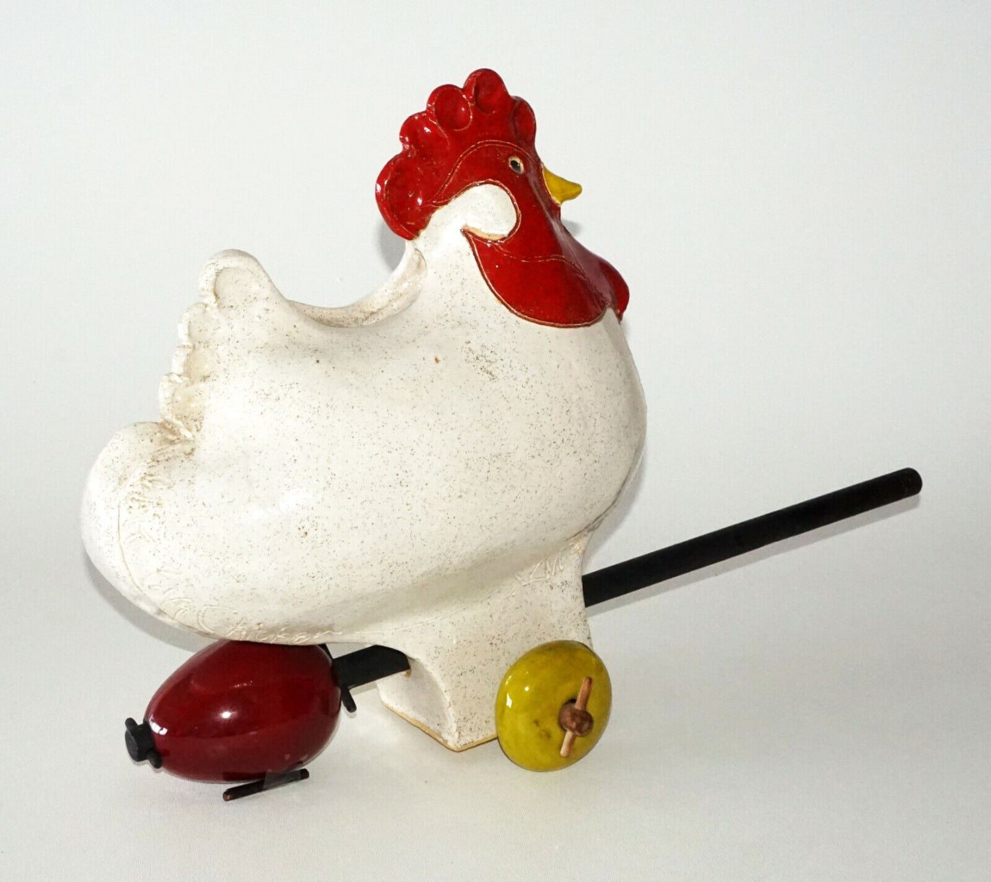 1980s US Pottery "Big Big Chicken" Egg Piggy Bank on Wheels sign AKM (TaE) IC