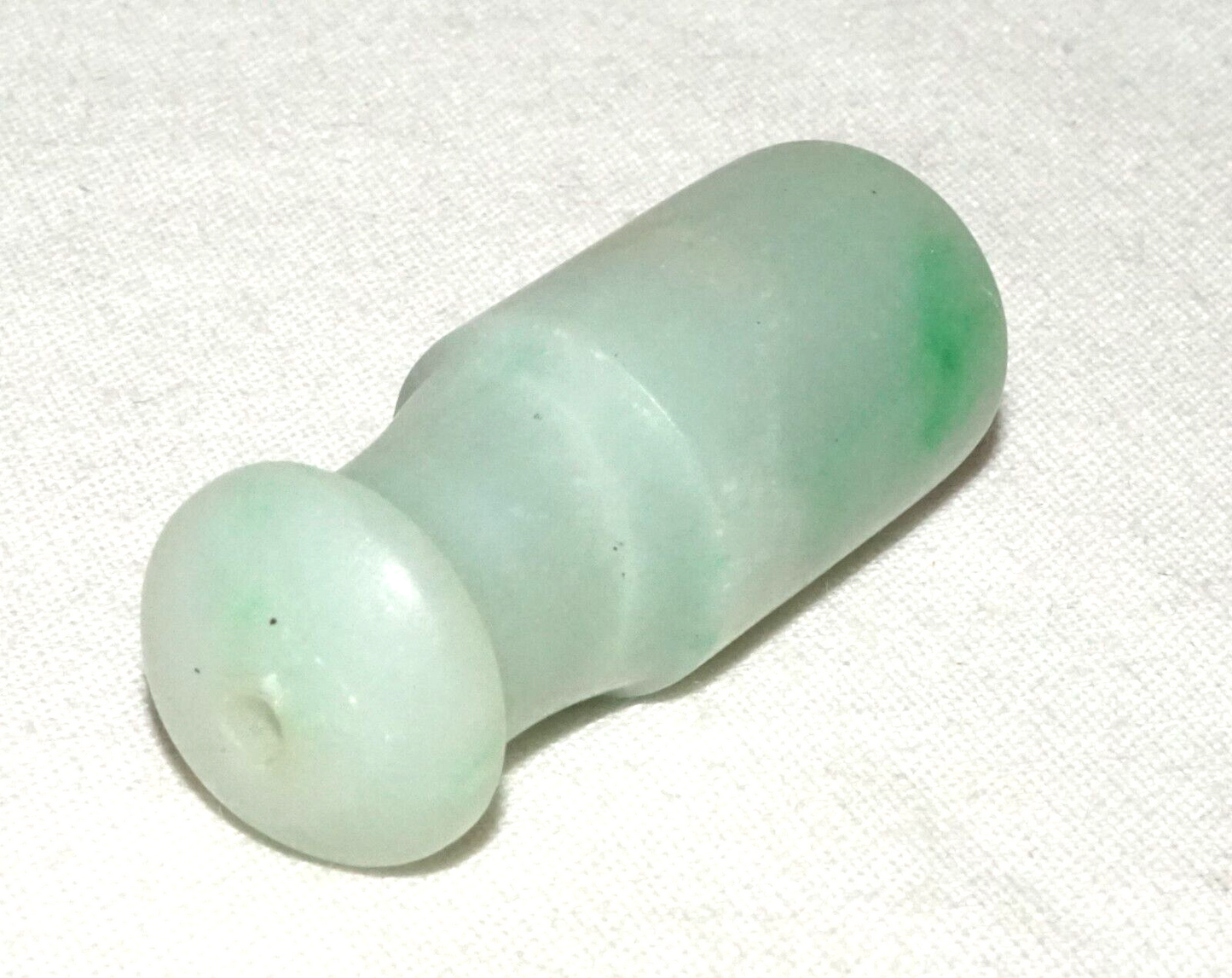 Vintage Chinese Jadeite Jade Carved Cigarette Holder 1 ⅝ inches (InS)#L4