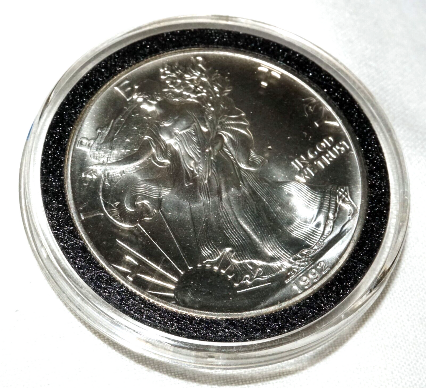 1992 US Liberty Eagle 1oz. Silver Coin in Case - Uncirculated (ShI)