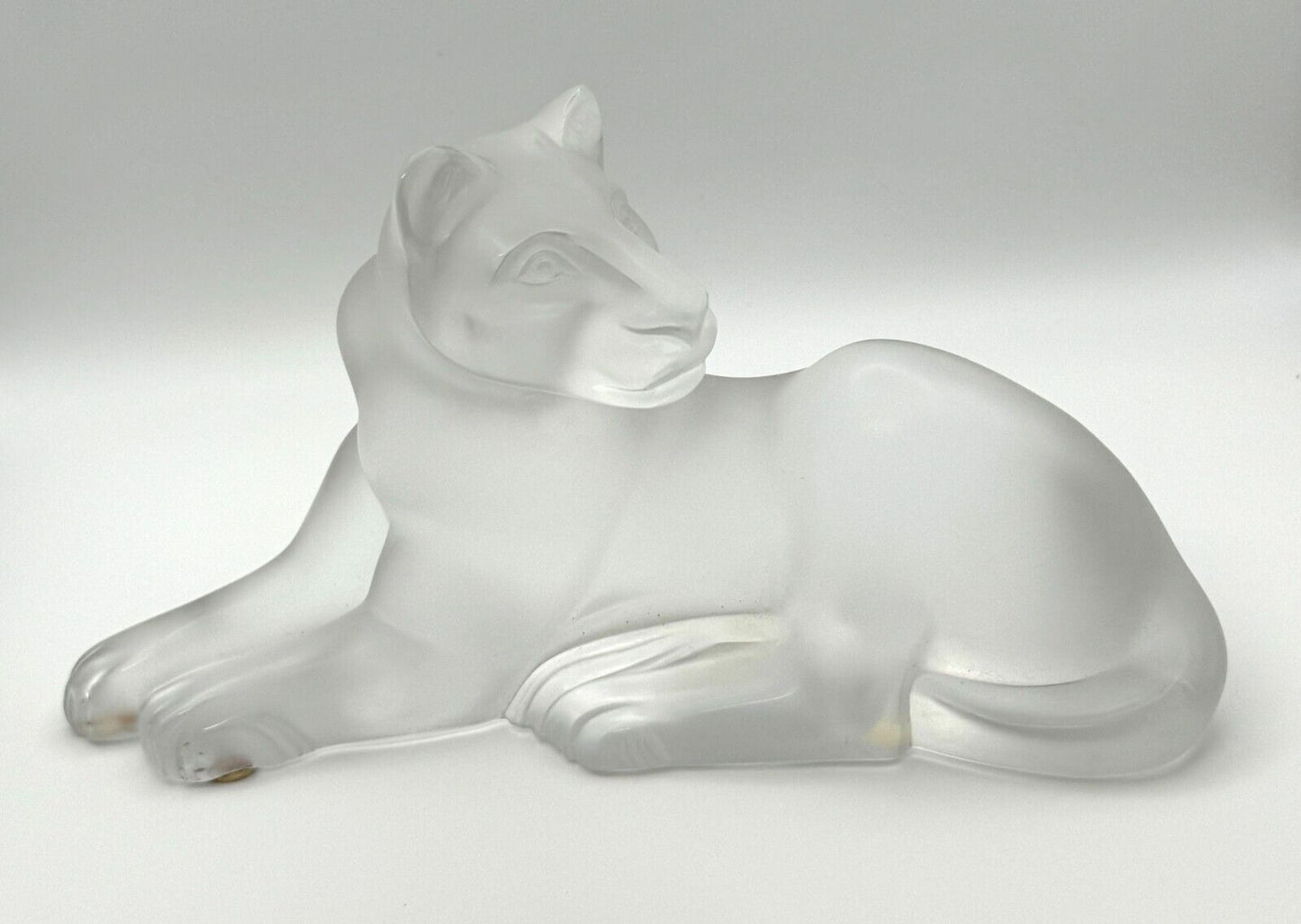 Vintage Art Glass Crystal Simba Lioness Sculpture (InS)15