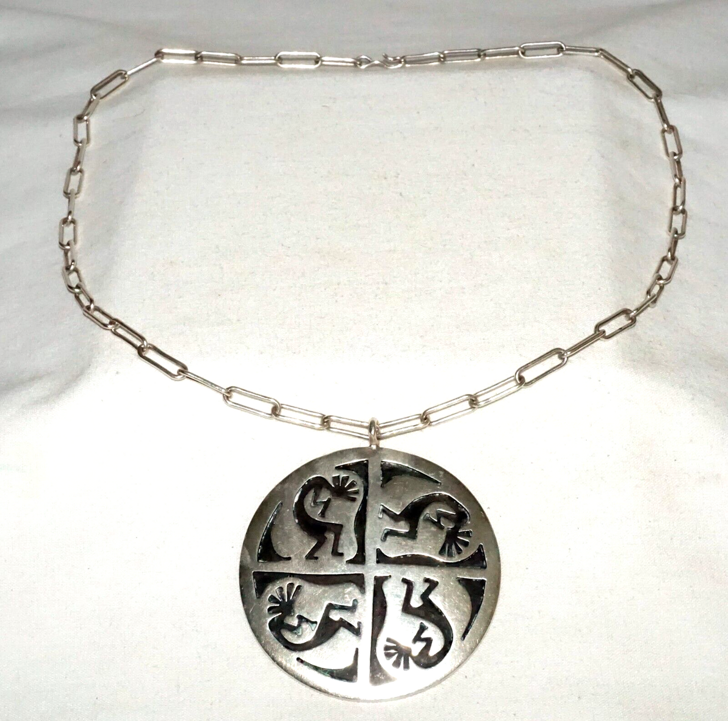 Vtg. S.W. US Sterling Silver Necklace & Pendant Kokopelli & Man in Maze (BeM)