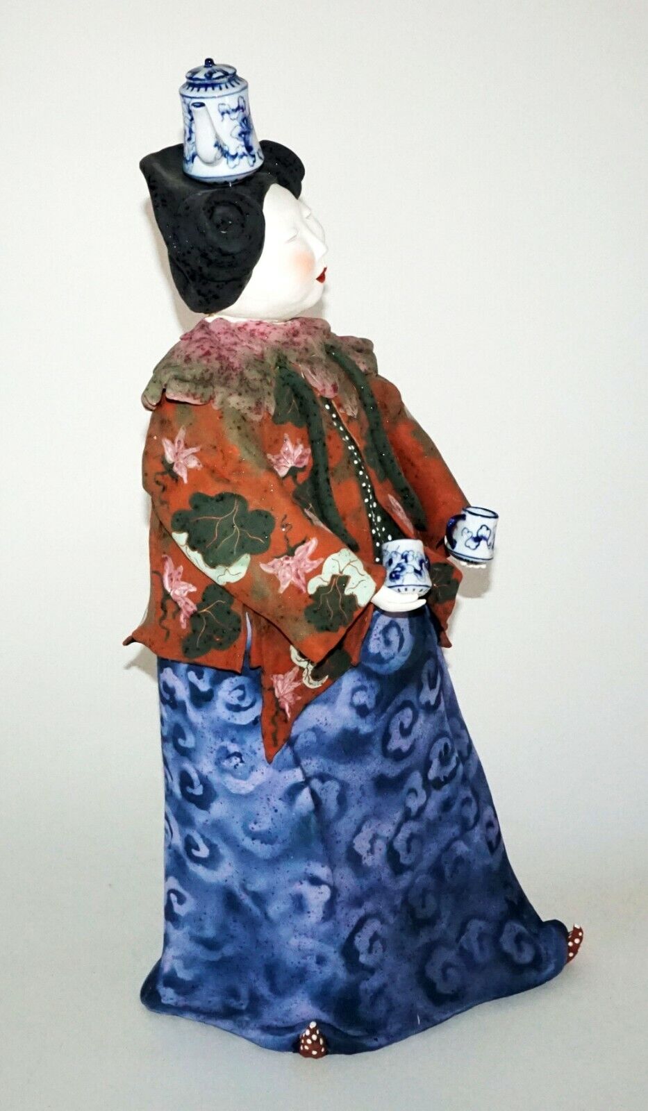 2000 Hawaii Pottery Sculpture Chinese Tang Waitress by Vicky Chock (B.1943)(CWo)