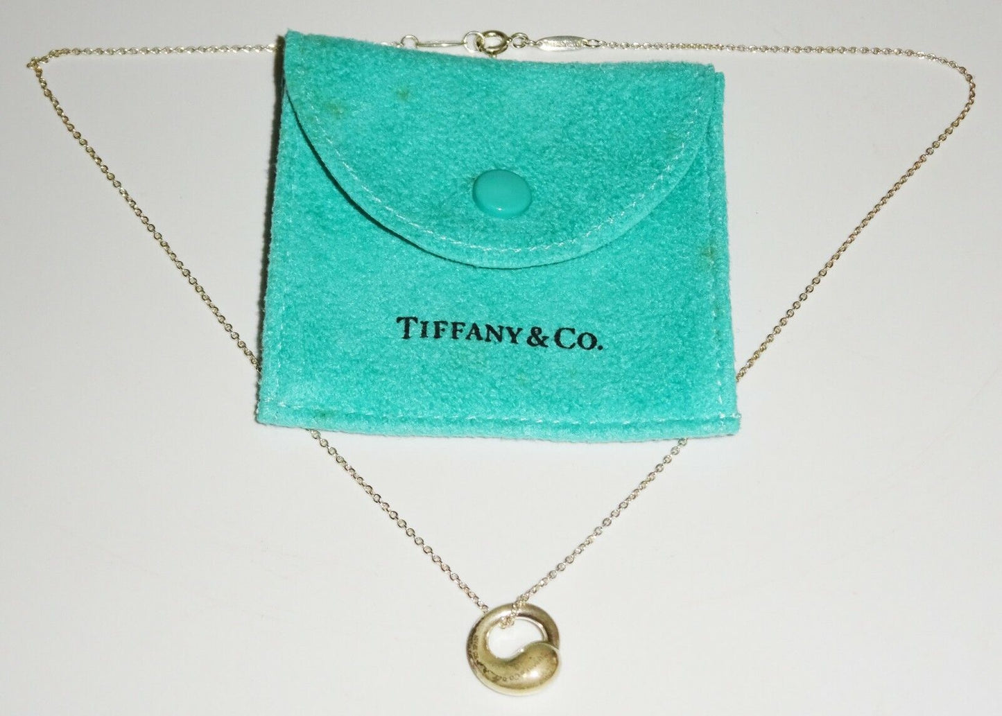 Vintage US Sterling Silver Necklace w. Eternal Circle by Tiffany & Co. (HoP)