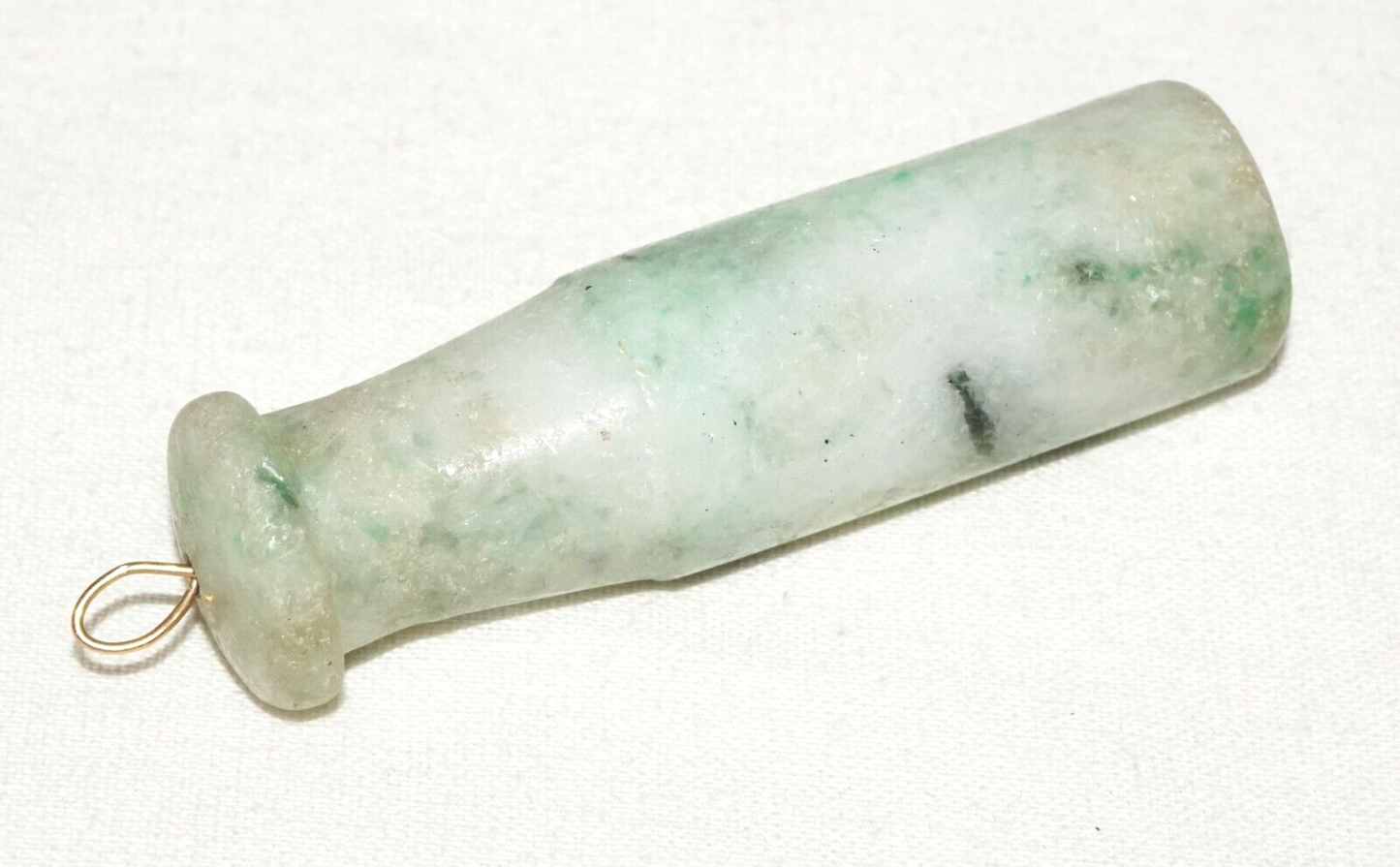 Vintage Chinese Jadeite Jade Carved Cigarette Holder Pendant (LeS)L24