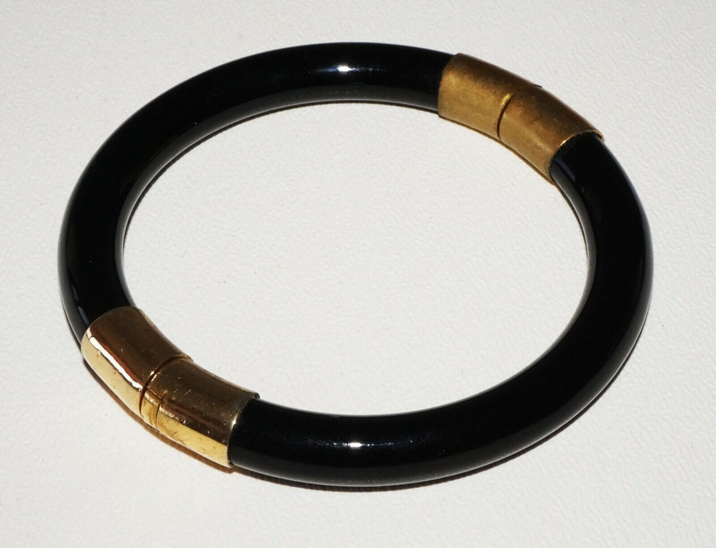 20C Chinese Black Hinged Gold Plated Bangle Bracelet (Wkoc) B4