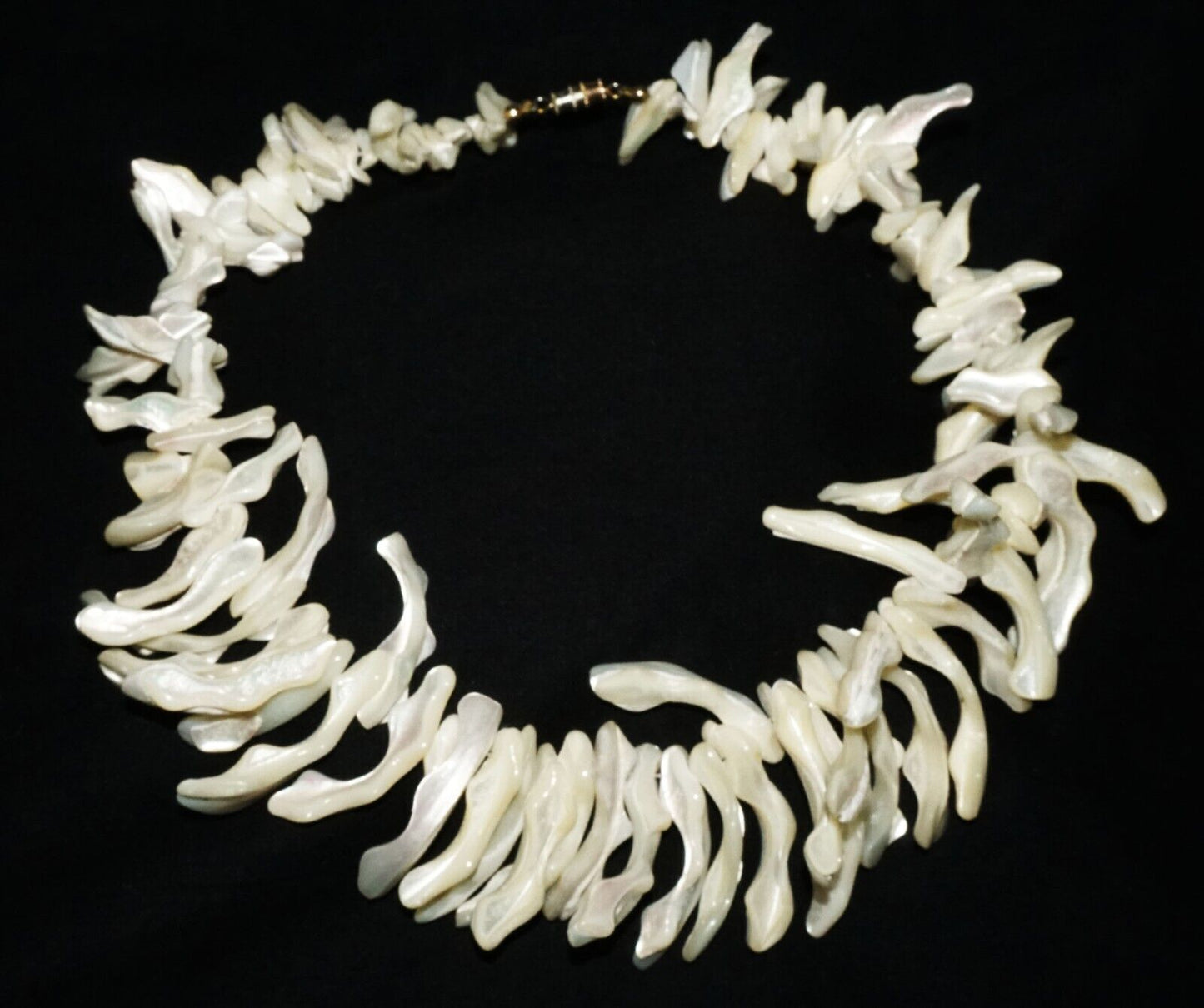 Vintage Chopped Shell or Mother of Pearl Abstract Bead Necklace w. Clasp (ShI)