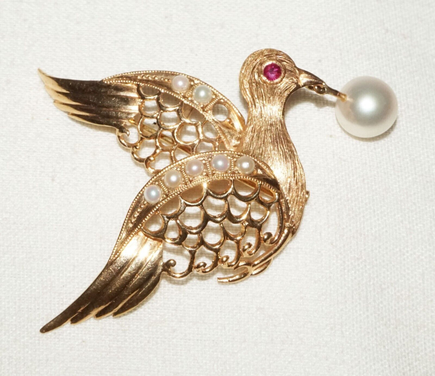 Vintage 14k Yellow Gold Dove Motif Brooch Pendant w. Ruby & Pearl Accents (KiL)