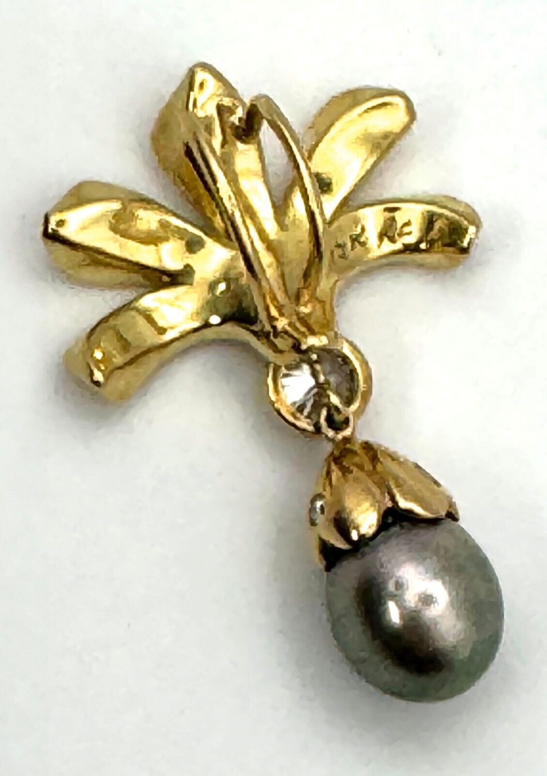 Vintage 14k Yellow Gold Floral Pendant w Diamond & Black Pearl Accents (KnK)