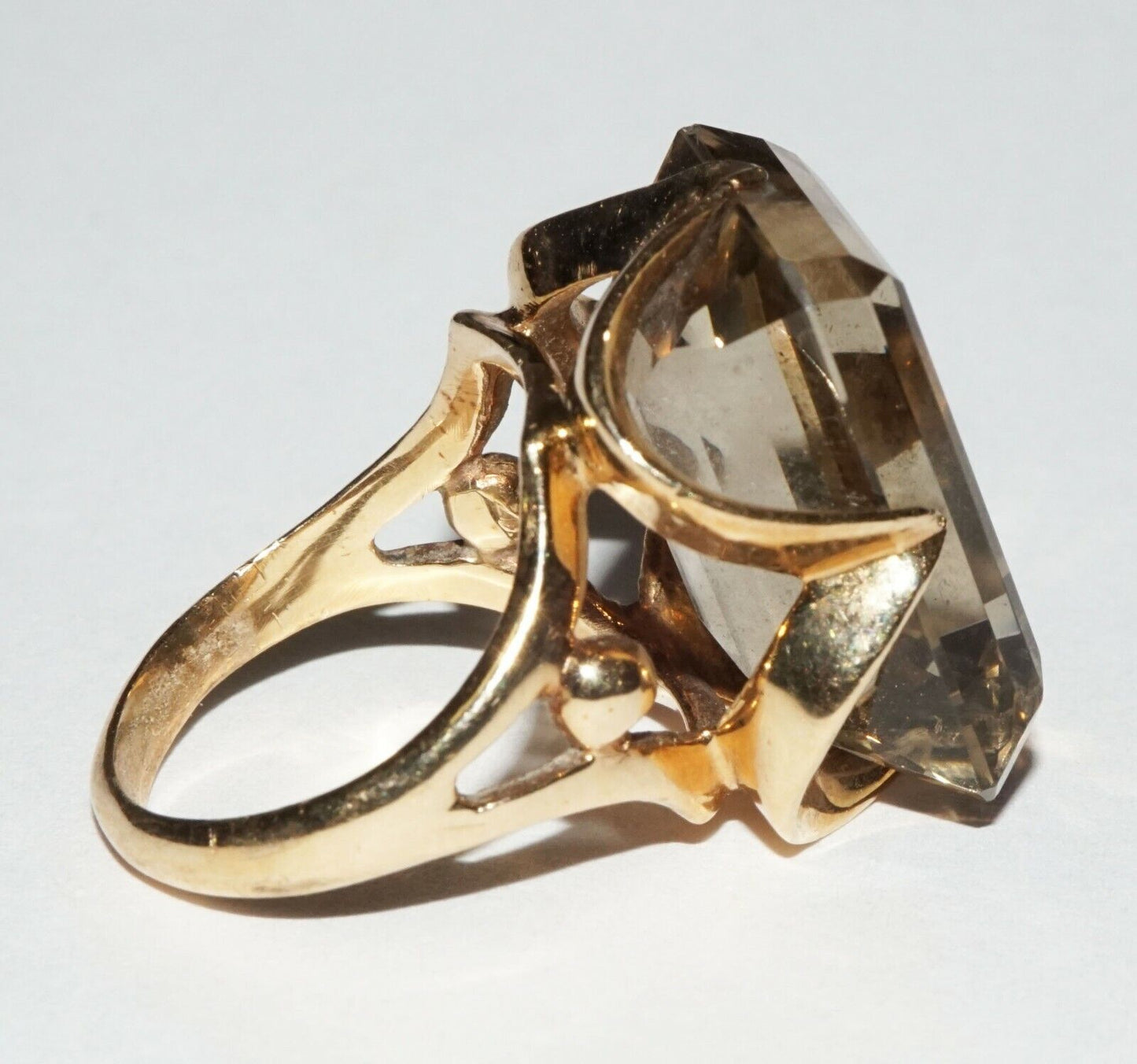 Vintage 14k Yellow Gold Ring Sz.6 w. Emerald cut Smoky Quartz (NaD)#1b