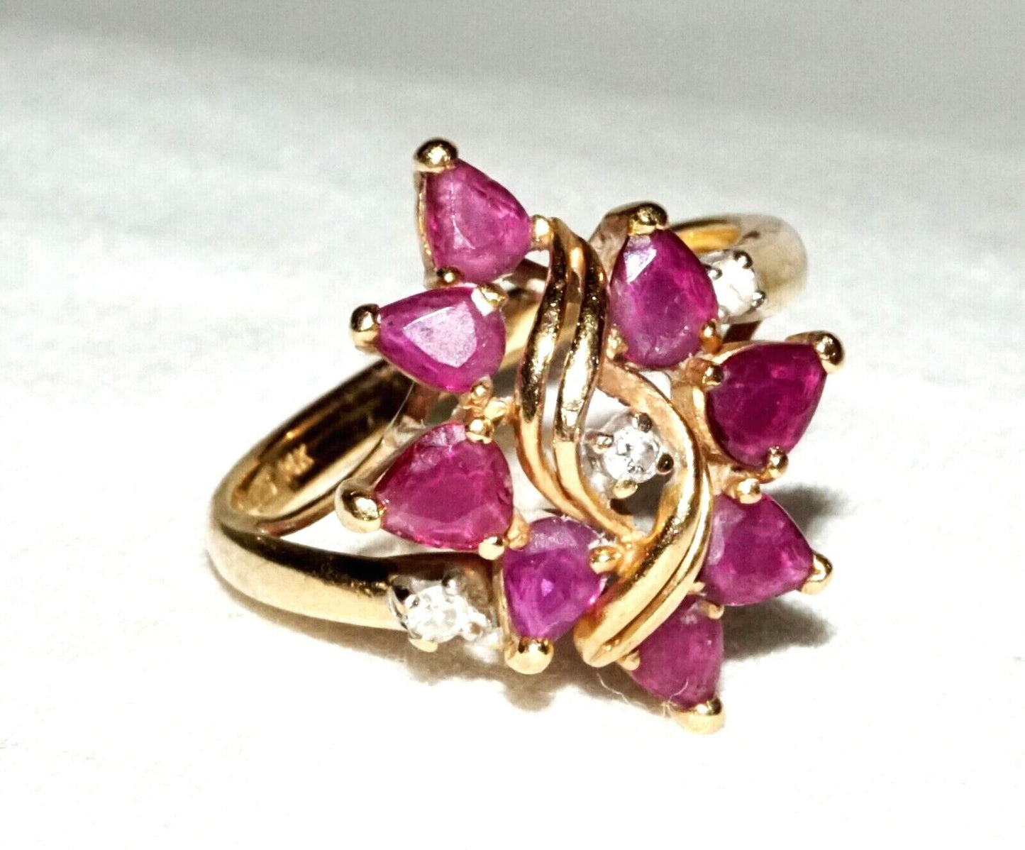 Vintage 14k Yellow Gold Ring Sz.7.25 w. 8x Rubies & 3x Diamonds (WoJ)