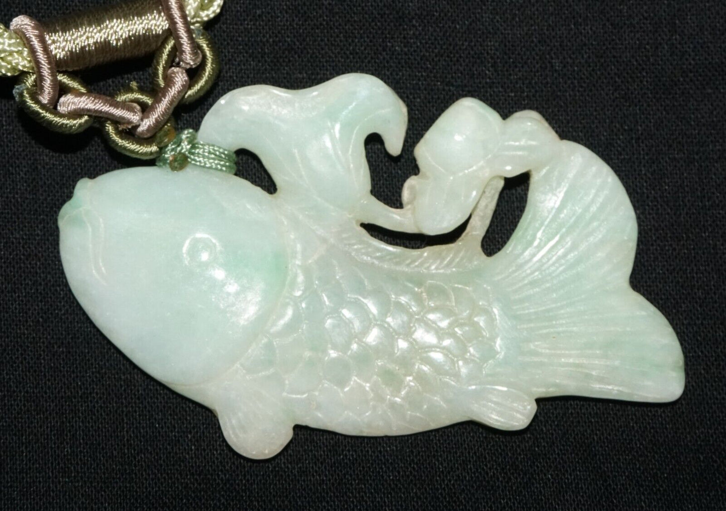 Vintage Chinese Jadeite Jade & Carp & Lotus Motif Carved Pendant (LeS)L23