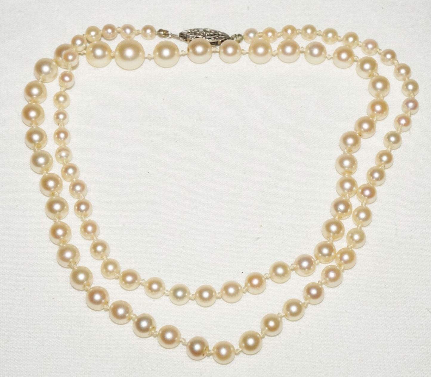 Vintage Graduated Pearl Necklace 23" w. 14k White Gold Filigree Clasp (KoS) L15