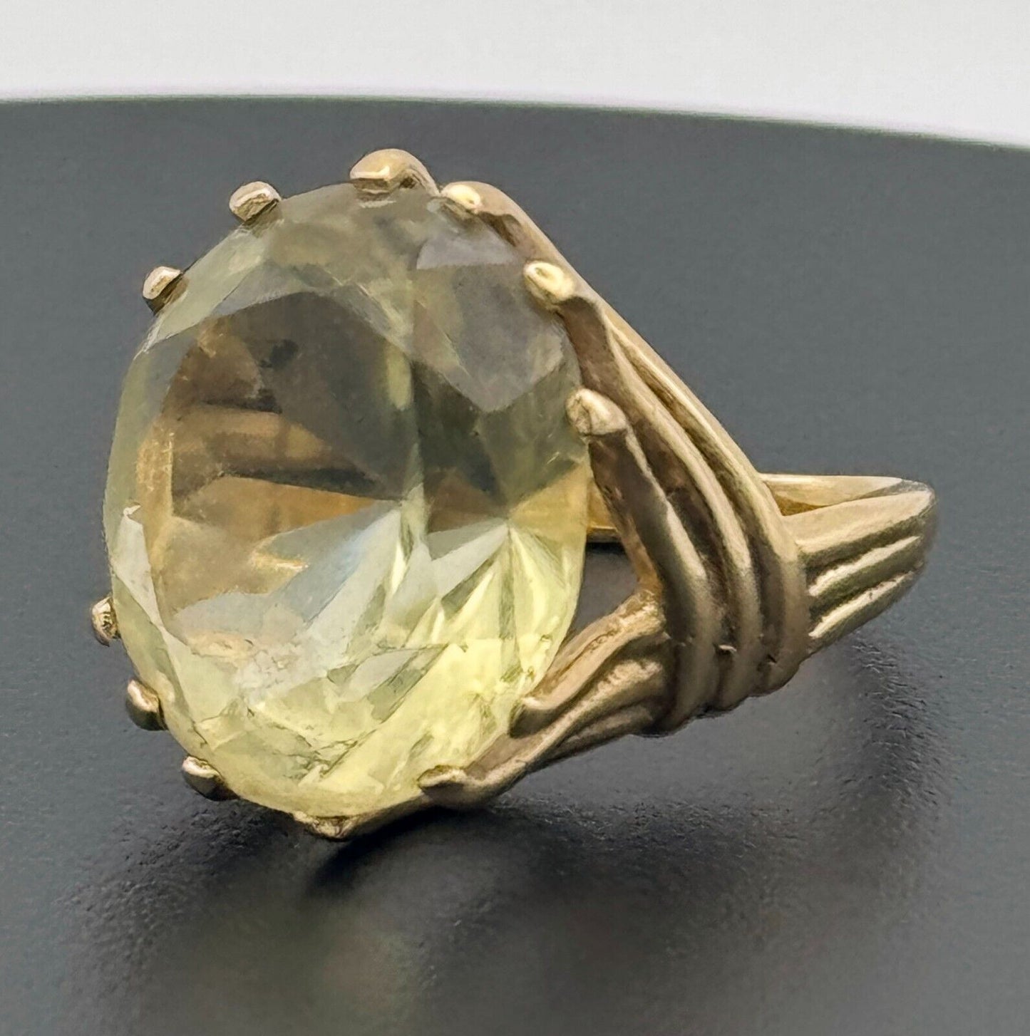 Retro 1950's 14k Y Gold Ring Sz. 8.75 w Large Faceted Pale Yellow Topaz (McC)