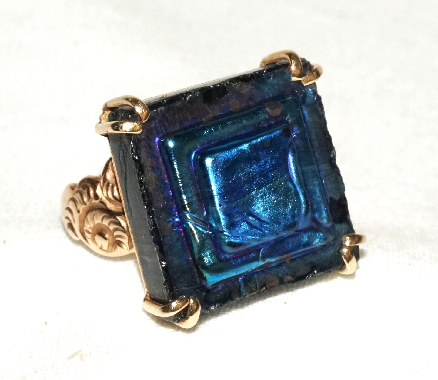 Vintage 14k Yellow Gold Ring Sz.7 w. Blue Enameled Stepped Lacquered Tile (PaS)