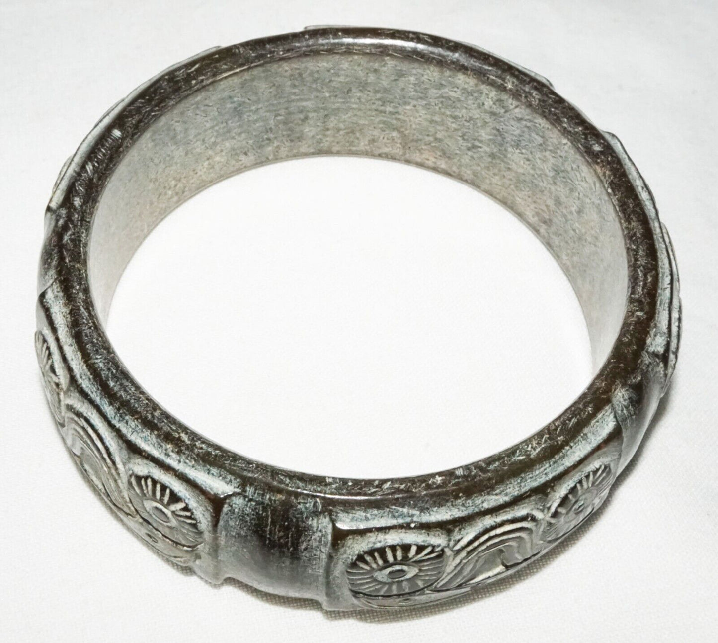 Vintage Chinese Steatite Archaistic Relief Carved Bangle Bracelet (LeS) B43