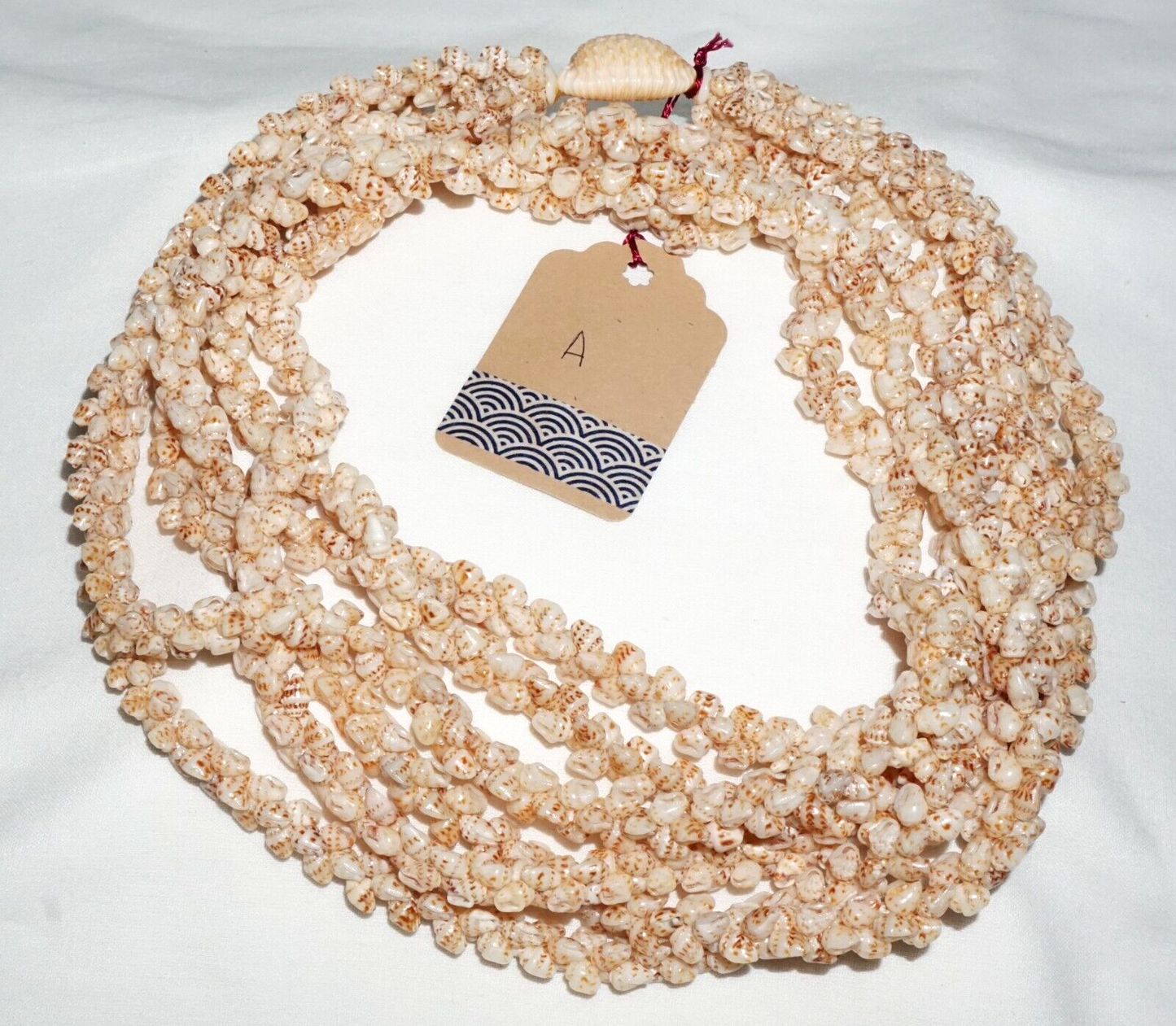 Vintage Hawaii 3x Strand Pikake Style Spotted Brown Niihau Shell Necklace (KiA)A