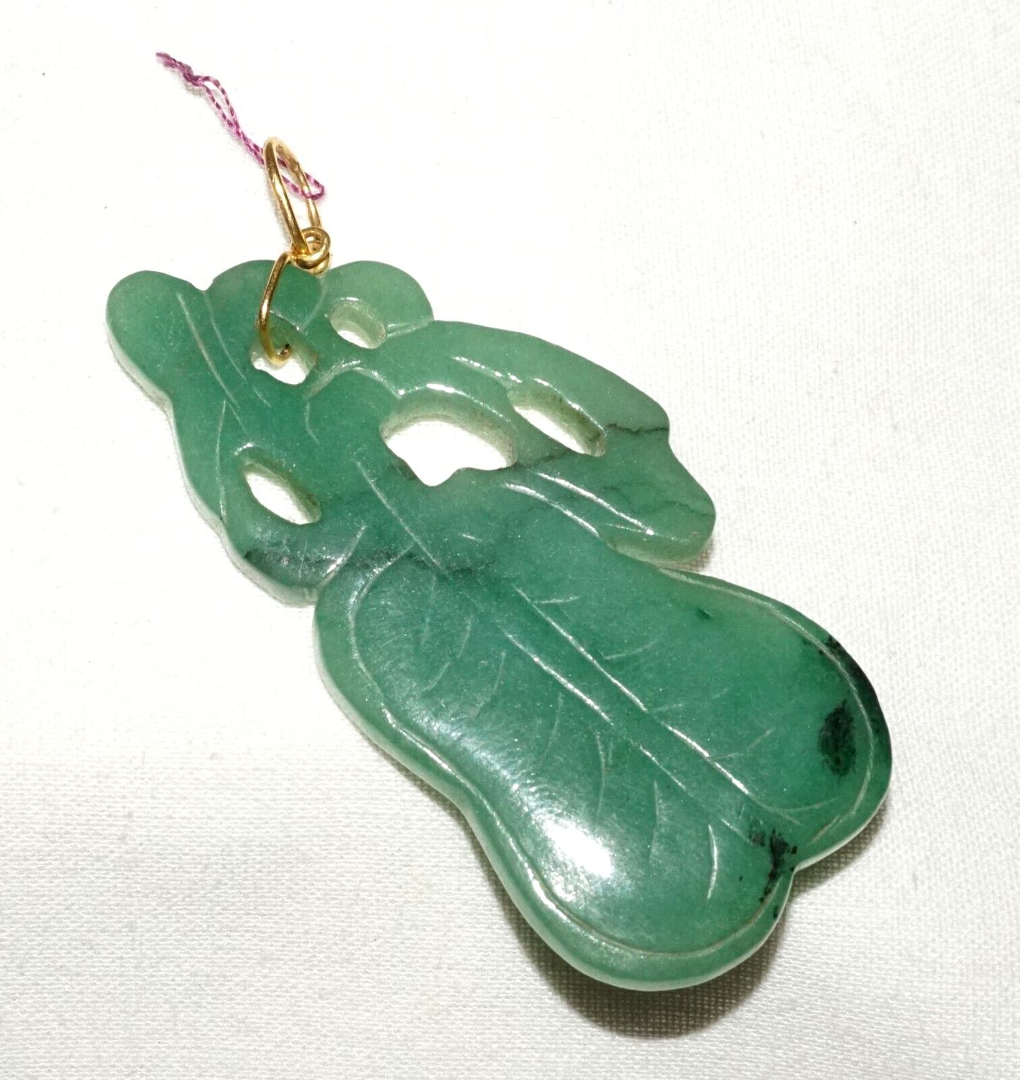 Vintage Chinese Green Jade Leaf Motif Pendant w. 14k Y. Gold Bail (LeS)L20