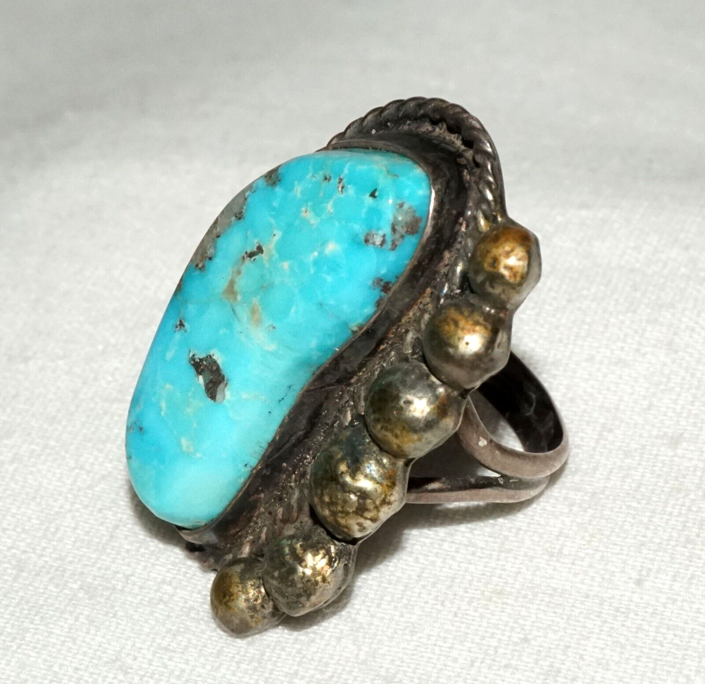 Vintage S.W. Silver Ring Sz.5 w. Attractive Turquoise Accent (LeS)L18