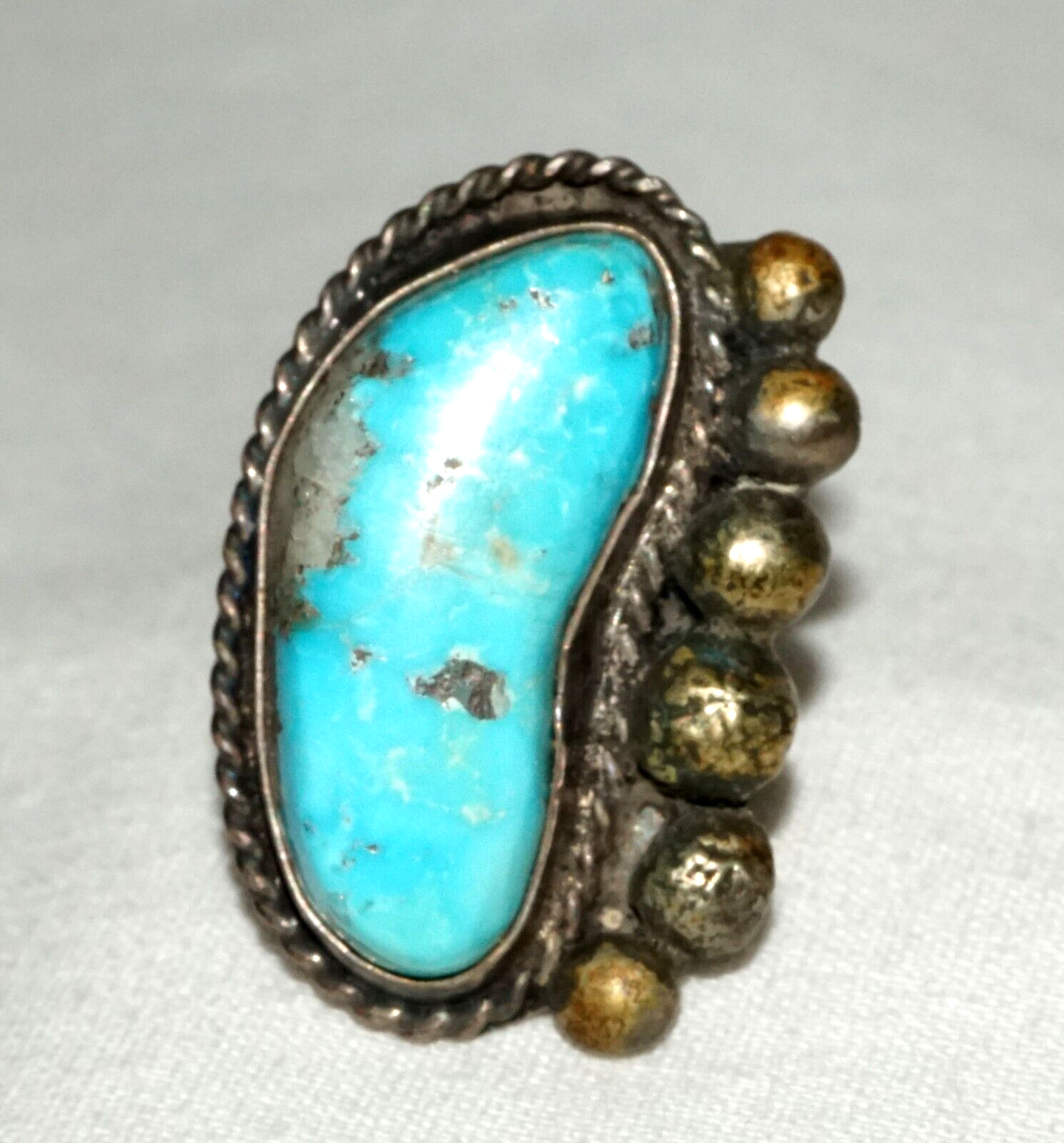 Vintage S.W. Silver Ring Sz.5 w. Attractive Turquoise Accent (LeS)L18