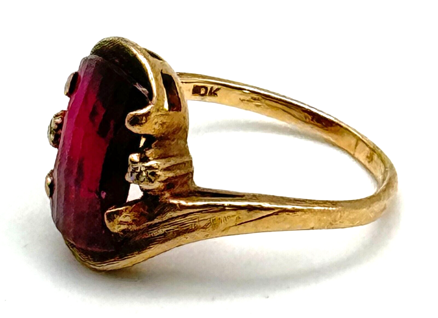 Vintage 10k Yellow Gold Ruby & Diamond Accented Cocktail Ring Sz. 6 1/2 (NeW)