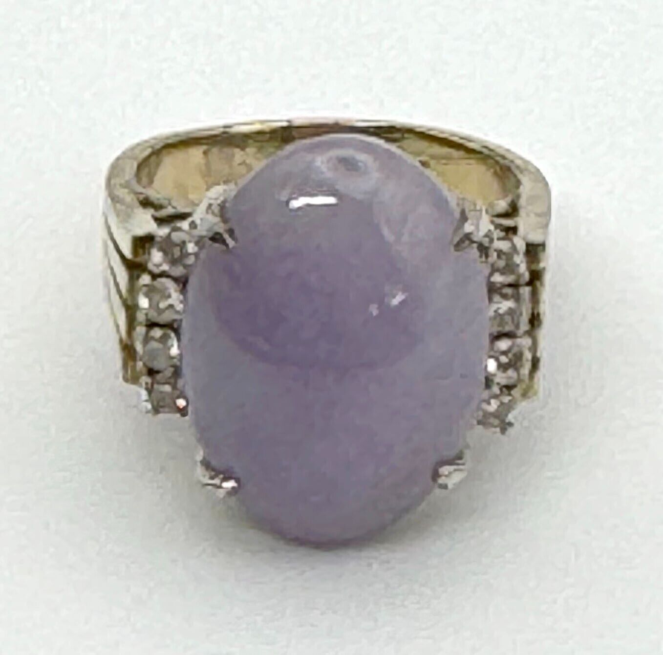 13k Multi-Toned Gold Ring Sz 6 w Lavender Jade & 8 Diamond Accents (MeC)