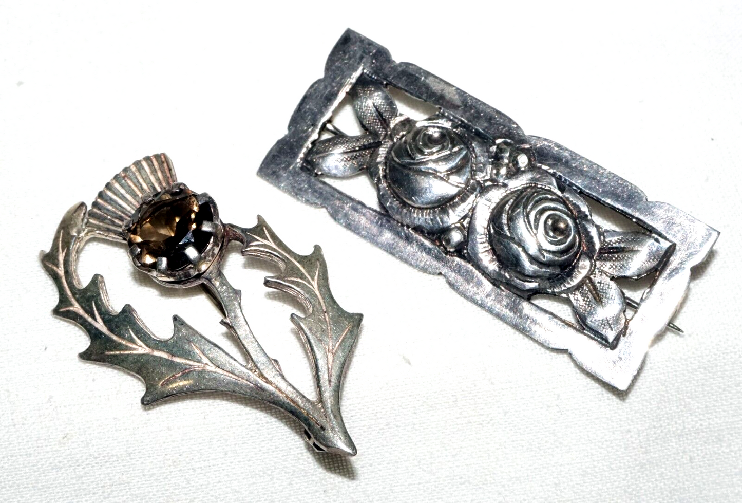 2Pc Vintage US/Scotland Sterling Silver Thistle & Quartz & Rose Brooch (KoS) L10
